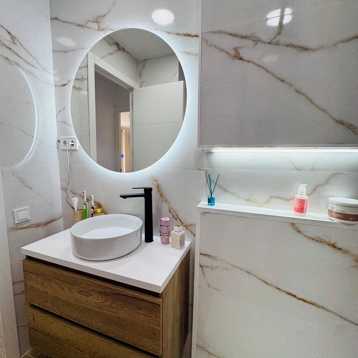 Baño para Juan Manuel en Badalona