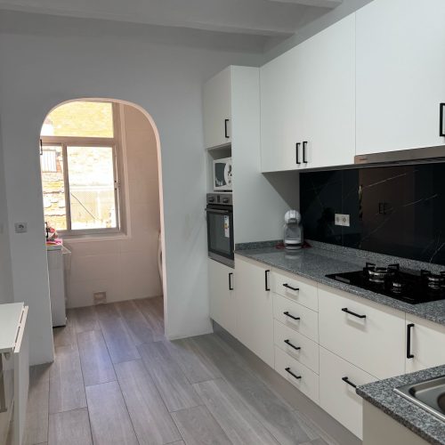 Cocina en Esplugues de Llobregat para Yulissa