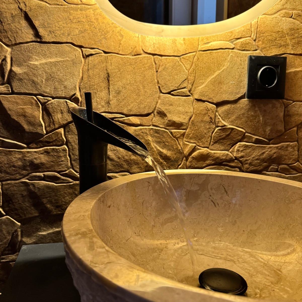 Baño empedrado en Granollers